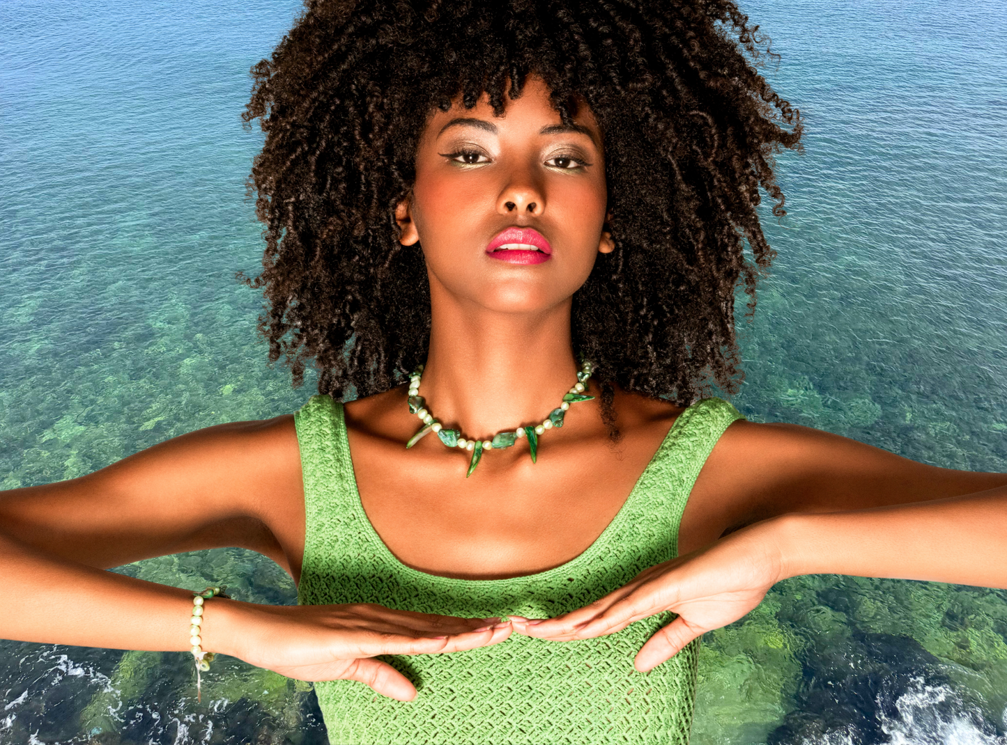 Mar Collar